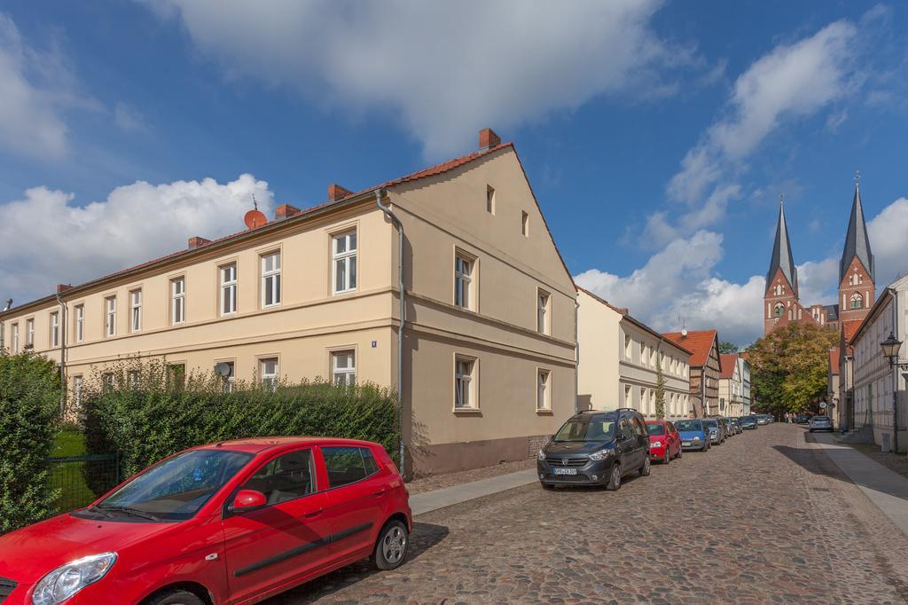 Altstadt Ferienwohnung Neuruppin Dış mekan fotoğraf